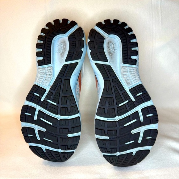 Brooks Adrenaline 21 - Women’s - Picture 5 of 10